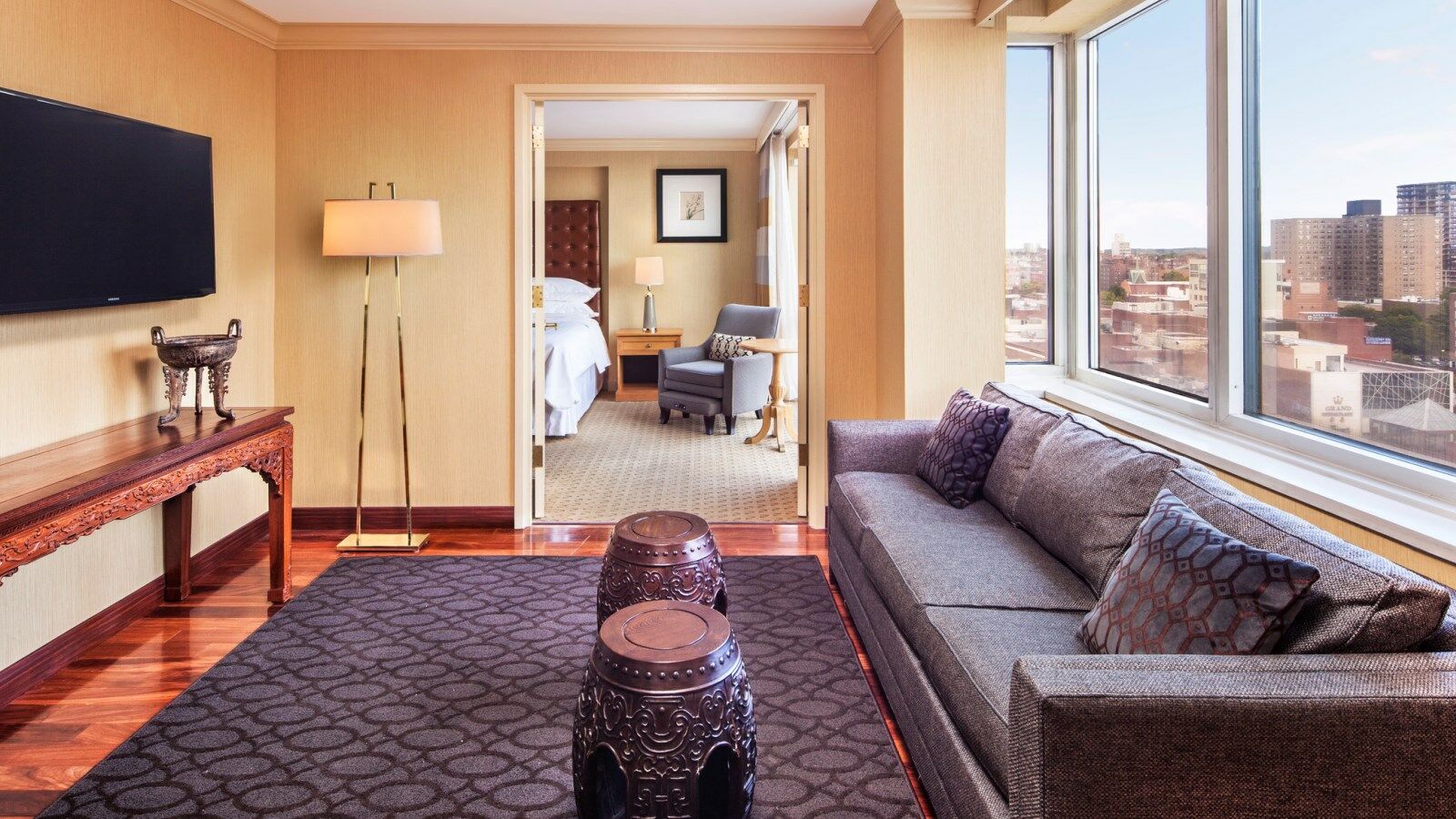 Sheraton Laguardia East Hotel New York Exterior photo